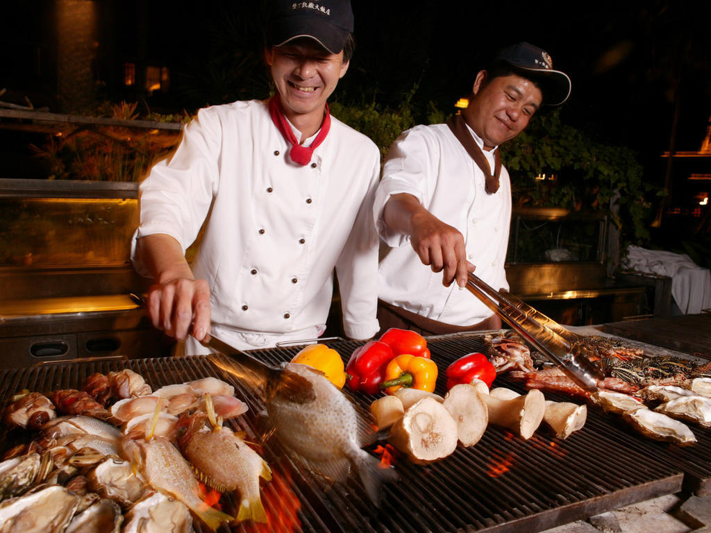 Caesar Park Hotel Kenting Exterior photo A barbecue in Thailand